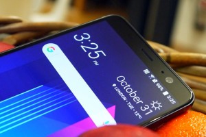Озвучены технические  характеристики смартфона HTC Desire 12 Plus