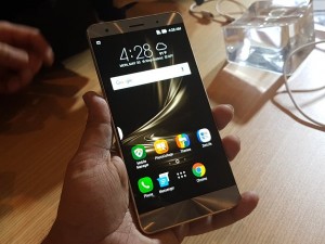 Актуальную операционную систему Android Oreo получил смартфон Zenfone 3 Deluxe
