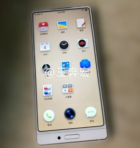 Опубликованы характеристики и фото смартфона Smartisan Nut 3