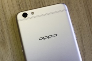Очень большой смартфон от компании Oppo
