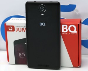 Бюджетный смартфон BQ-6001L Jumbo