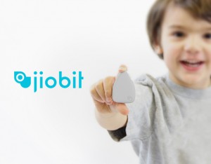 Представлен компактный трекер Jiobit для детей