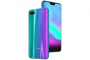 Стала известна российская цена на Huawei Honor 10