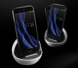 Мощный флагман Sharp Aquos R2 