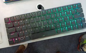 Клавиатура Cooler Master CK620 наделена многоцветной RGB-подсветкой
