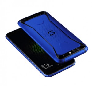 Игровой смартфон Xiaomi Black Shark вышел в синем цвете