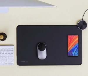 Xiaomi Mi Smart Mouse Pad зарядит ваш смартфон