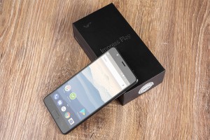 Обзор Vertex Impress Play – первого ультратонкого смартфона с большой батареей на 5000 мАч  и двумя камерами по 16 Мп
