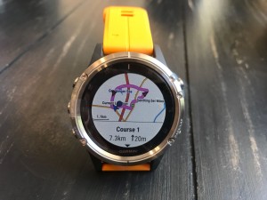Garmin представила «умные» наручные часы Fenix 5 Plus
