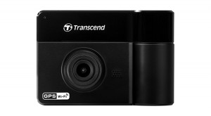 Автомобильный видеорегистратор DrivePro 550 объединил в себе две камеры