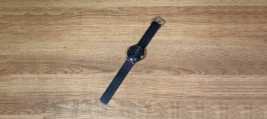 Смарт-часы Xiaomi Mijia Quartz Watch получили защиту от проникновения влаги