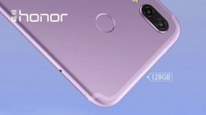 Huawei анонсировала новую модификацию смартфона Honor Play
