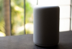 Новый голосовой помощник Amazon Echo Plus