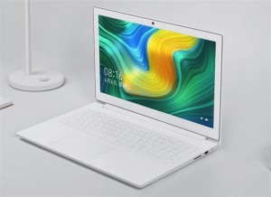 Начались продажи компьютера Xiaomi Mi Notebook в белом цветовом исполнении
