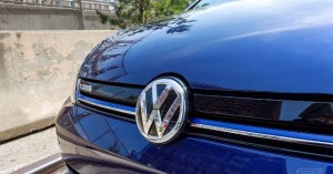 Volkswagen позволит Siri разблокировать свои автомобили