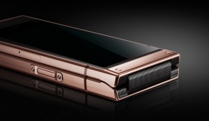 Смартфон Samsung W2019 оснащен двумя Super AMOLED экранами