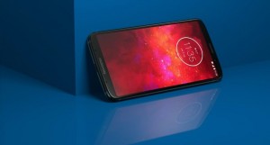 Смартфон  Moto Z4 с отличной камерой