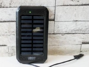 Блок питания UBON SL-6067 с солнечной батареей  