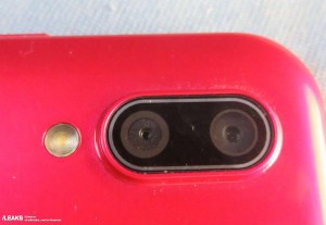 Живые фото смартфона Vivo 1814 подтверждают двойную камеру