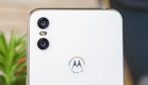 Обновление приложения Moto Camera