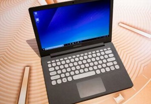 Ноутбук Samsung Notebook Flash получил оригинальную клавиатуру 