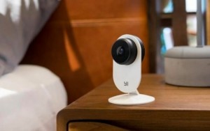 Новая камера безопасности Yi Home Camera 3