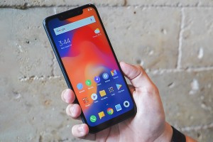 Xiaomi Pocophone F2 получит Snapdragon 855 и тройную камеру на 78 Мп