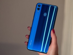 Смартфон Honor 8X обновился до Android 9.0 Pie