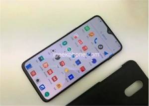  Флагману Xiaomi Mi 9 прочат четыре камеры с разрешением 140 Мп