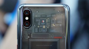 Xiaomi Mi 8 Explorer Edition выходит за пределы Китая