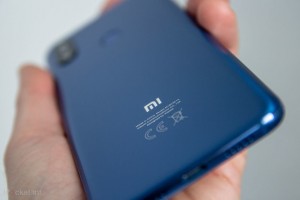 Флагманский смартфон Xiaomi Mi 9 окажется дороже Mi 8
