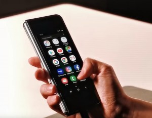 Складной смартфон Samsung Galaxy Fold 2 будет стоить $2250