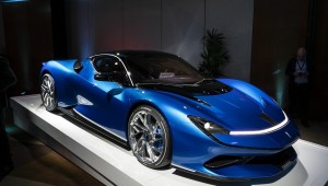 В Женеве представлен электромобиль Battista 