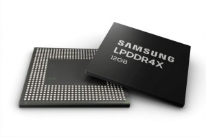 Samsung запускает в массовое производство мобильного чипа памяти на 12 ГБ 