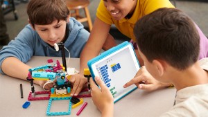 Набор робототехники для детей - LEGO Education SPIKE Prime для детей