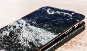  Как защитить свой телефон от падений: чехол, защитное стекло, страхование?