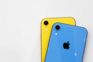 Доступный iPhone XR продается лучше, чем iPhone XS и iPhone XS Max