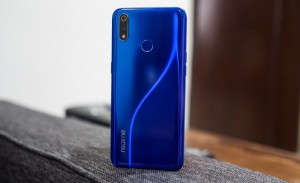 Продано 170 000 смартфонов Realme 3 Pro за 8 минут