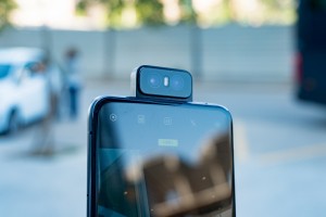 Обновление улучшило работу камеры смартфона ASUS ZenFone 6 