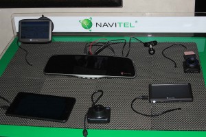 Компания NAVITEL обновила модельный ряд автоустройств