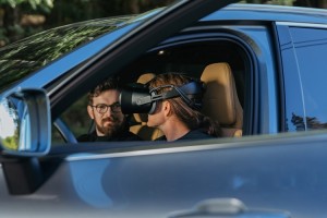 Volvo Cars использует VR-шлемы