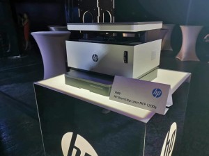 HP представила в России первый лазерный принтер без сменного картриджа