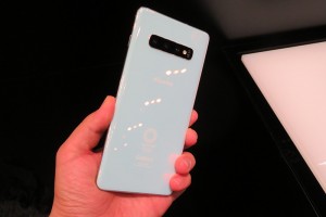 Samsung Galaxy S10+ Olympic Games Edition показали на рендерах