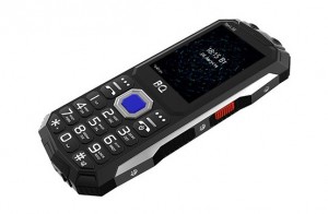 BQ выпустил кнопочный телефон BQ 2432 Tank SE стоимостью в 1690 рублей