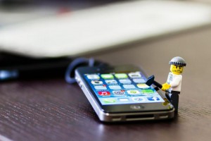 Apple заплатит $1 миллион за взломанные iPhone
