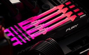 Память HyperX Fury DDR4 оснащена RGB-подсветкой