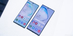 Компания Samsung официально объявила о старте продаж в России смартфона Galaxy Note10 и Note10+