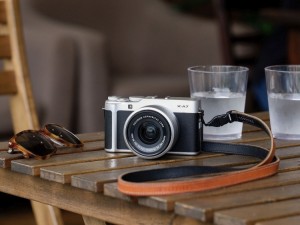 Fujifilm X-A7 стоит 700 долларов