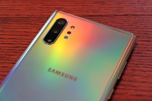 Samsung Galaxy S11 получит удобный сканер отпечатков пальцев