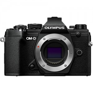Olympus выпускает новую беззеркальную камеру Micro Four Thirds